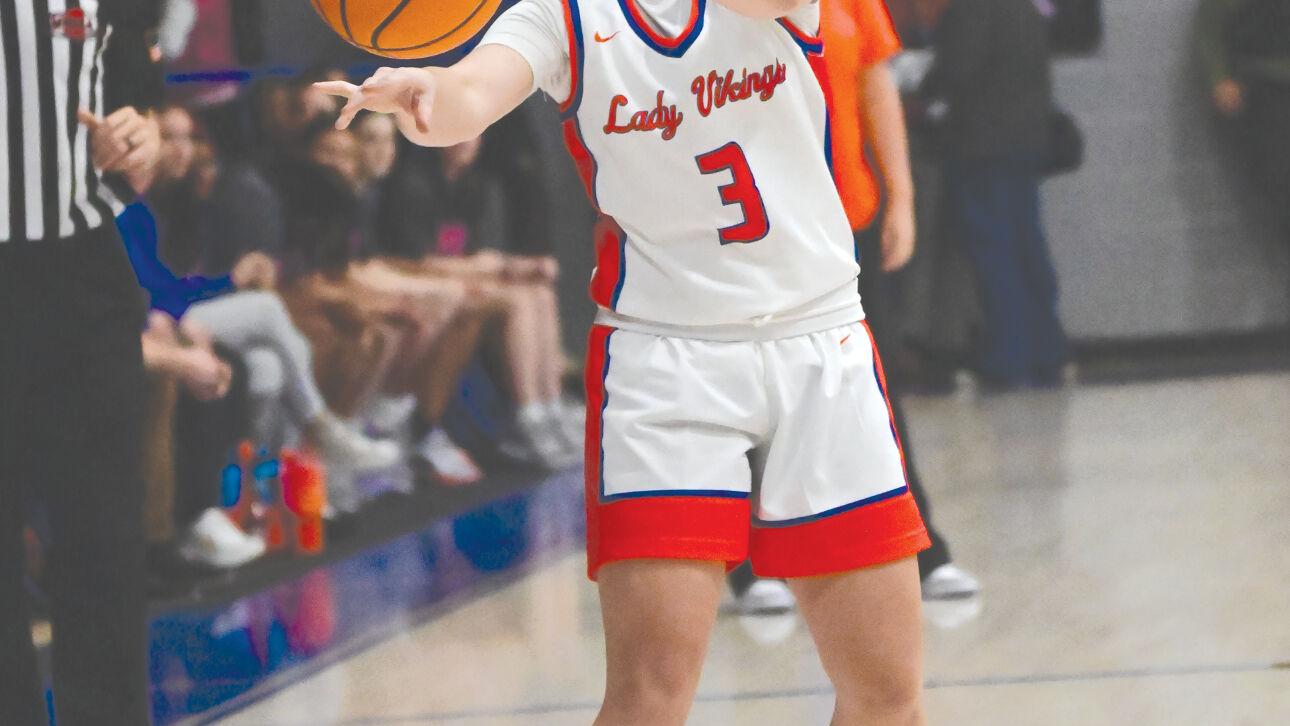 Lady Vikings top Potts Camp